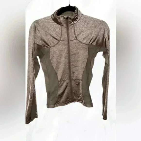 Lululemon throwback fitted casual athletic yoga  stretch shape pale pink jcket 2 - Picture 2 of 4